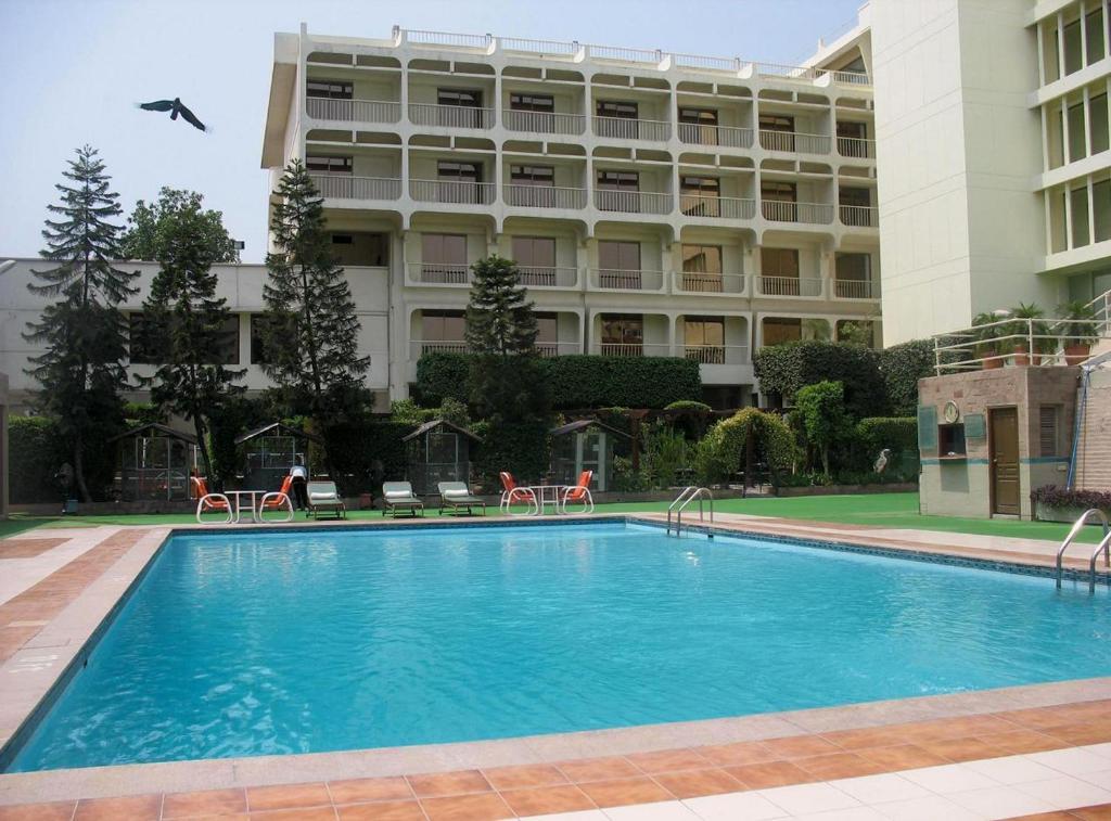 Pearl Continental Hotel, Peshawar Exterior photo